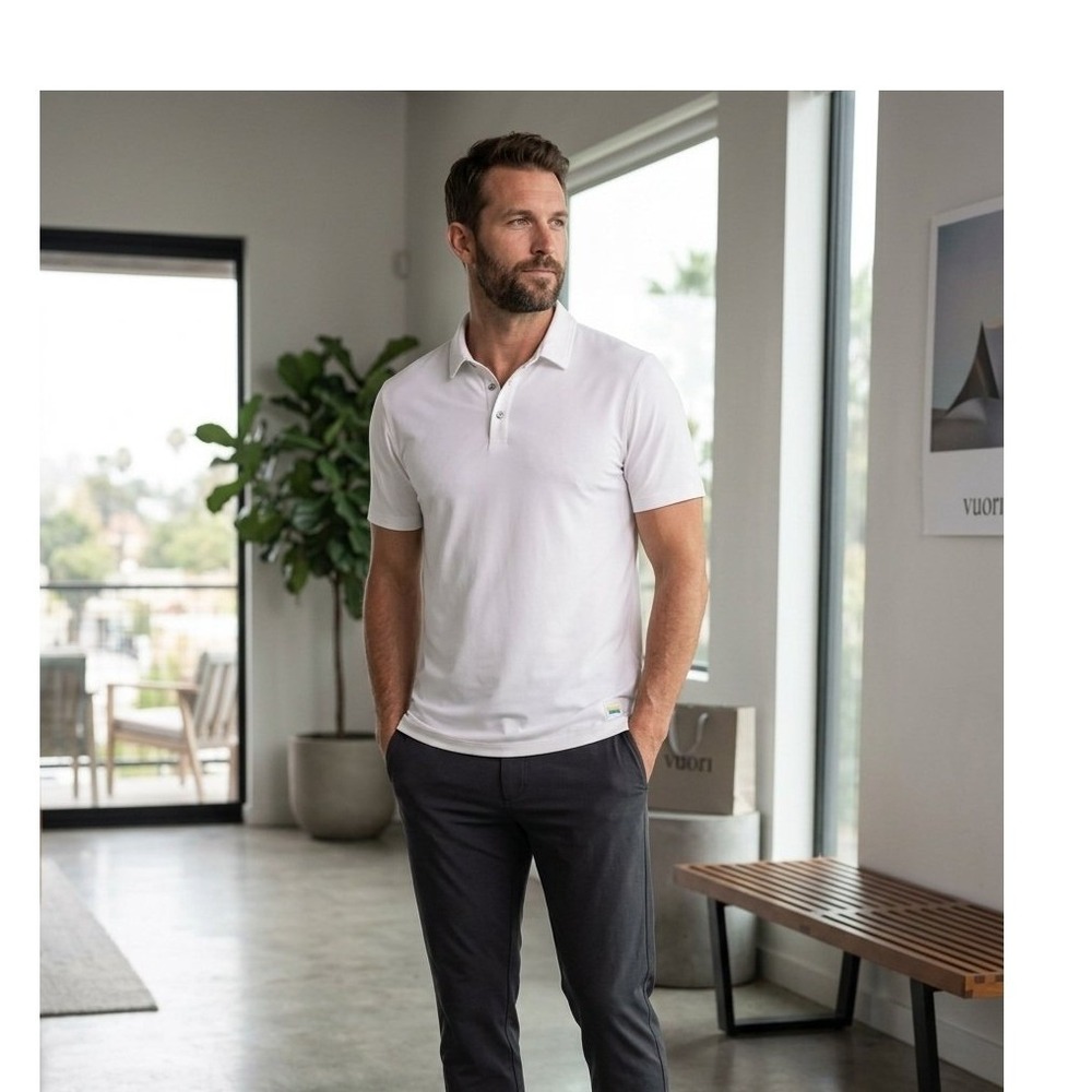 Vuori Strato Tech Polo White Heather Mens Size Medium V188 Short Sleeve Shirt
